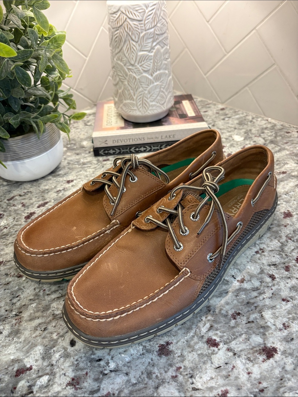 Sperry Top-Sider Brown Leather Boat Shoes with Gray-Tan Sole - Picture 2 of 4